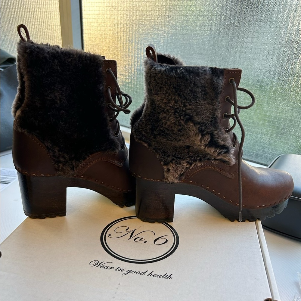 No. 6 Brown Fur lined boots. Brand new